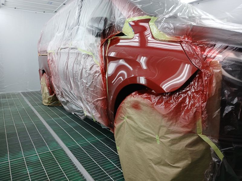 Mercedes Vito värvimine punaseks - auto värvimine Rakvere